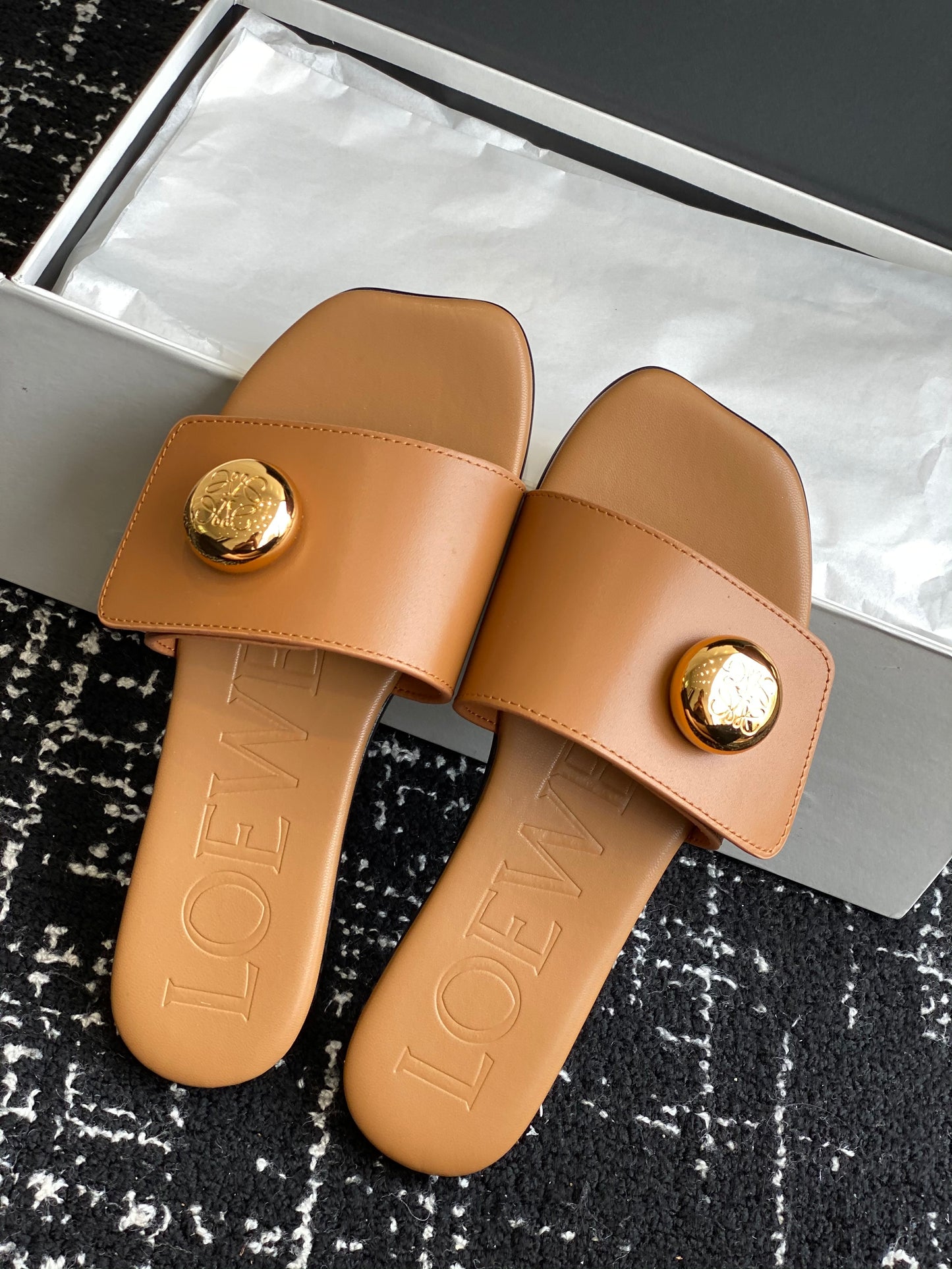 Loewe-slippers 25ss Brown Spring/Summer New Flat Slippers