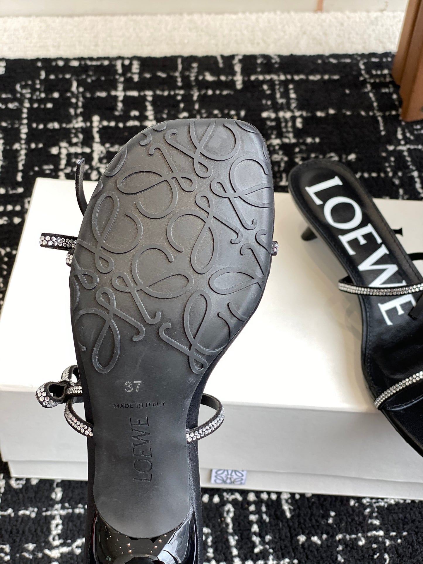 Loewe-slippers Summer limited edition ice silk mesh slippers